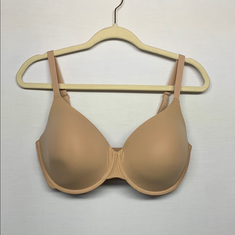 SKIMS Tan Seamless T-Shirt Bra